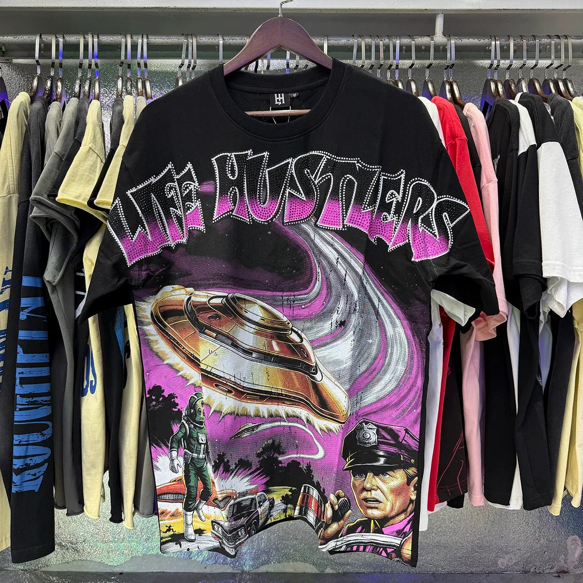 Life Hustlers Alien UFO Graphic Tee - Black